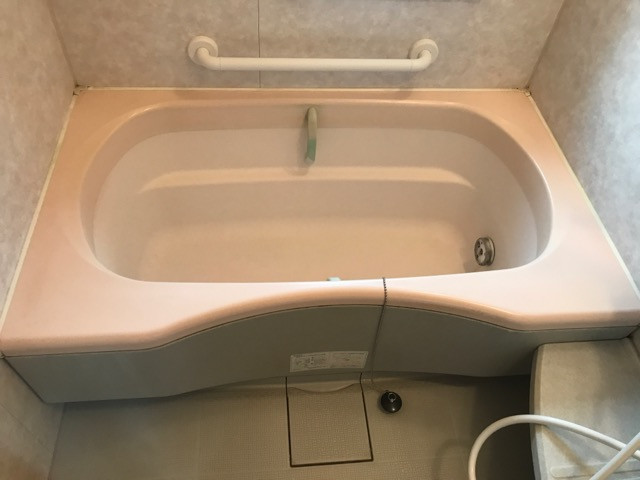 浴室塗装 ビフォア(川崎市高津区)